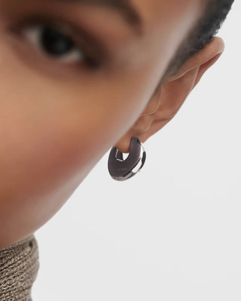 Orecchini a cerchio in argento Wave - Qshops (PDPAOLA)