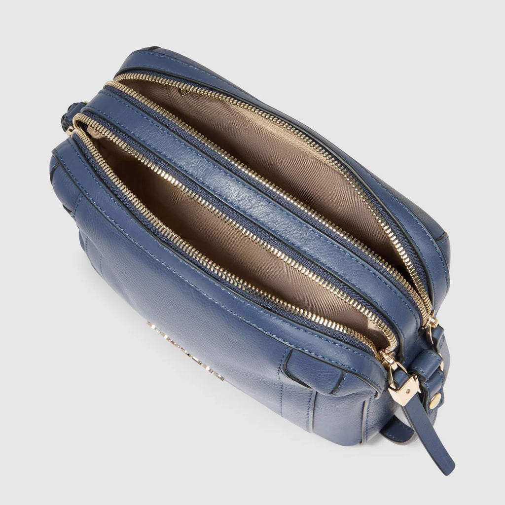 Borsa tracolla donna modello camera case Blu Mare - Qshops (Piquadro)