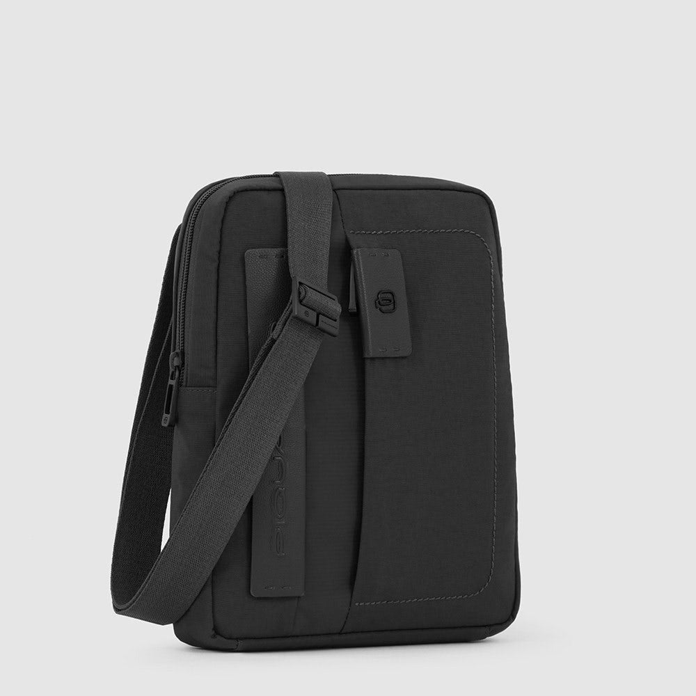 Borsello porta iPad crossbody bag Nero - Qshops (Piquadro)