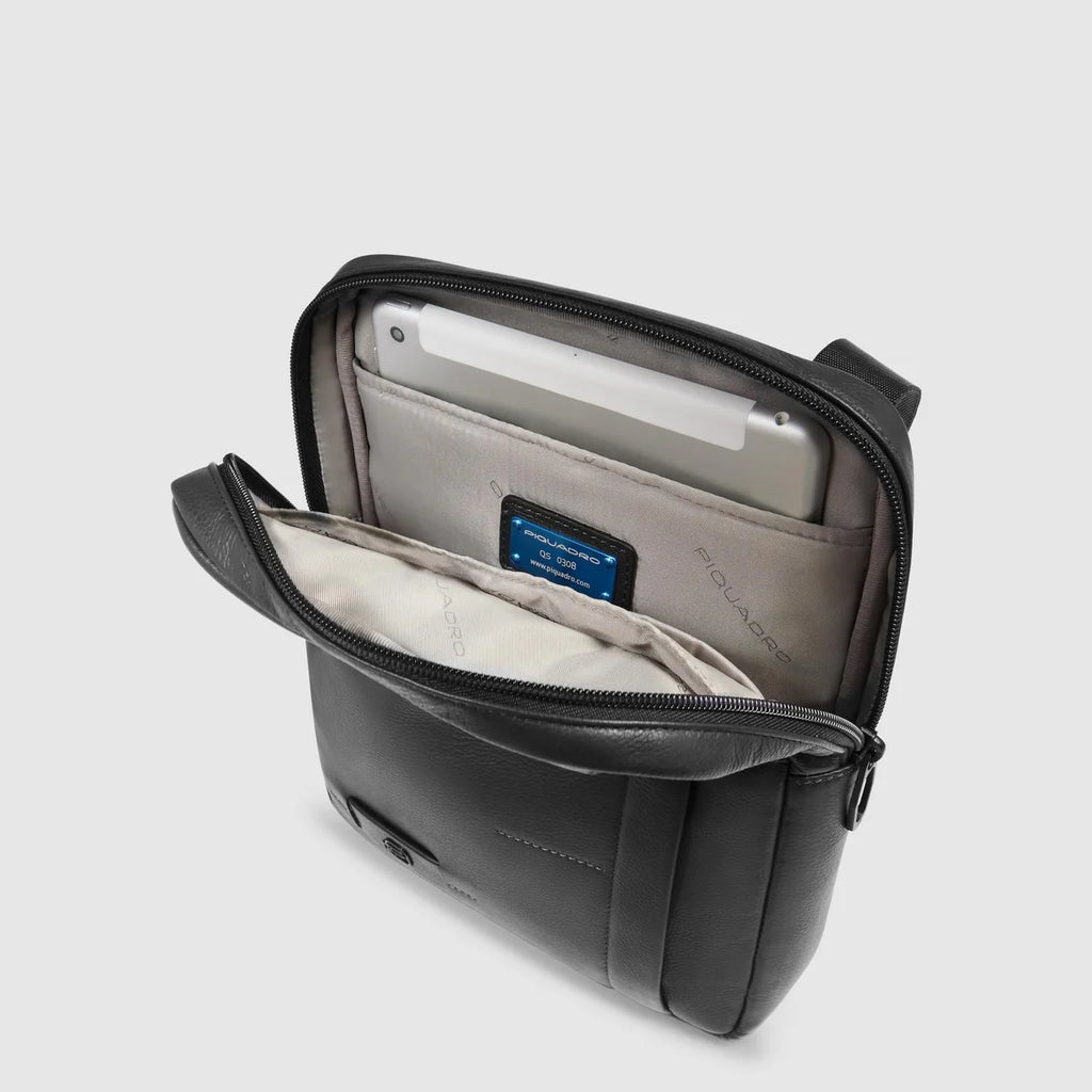 Borsello uomo porta iPad Nero - Qshops (Piquadro)