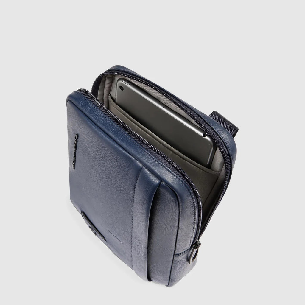 Borsello uomo piccolo Blu - Qshops (Piquadro)