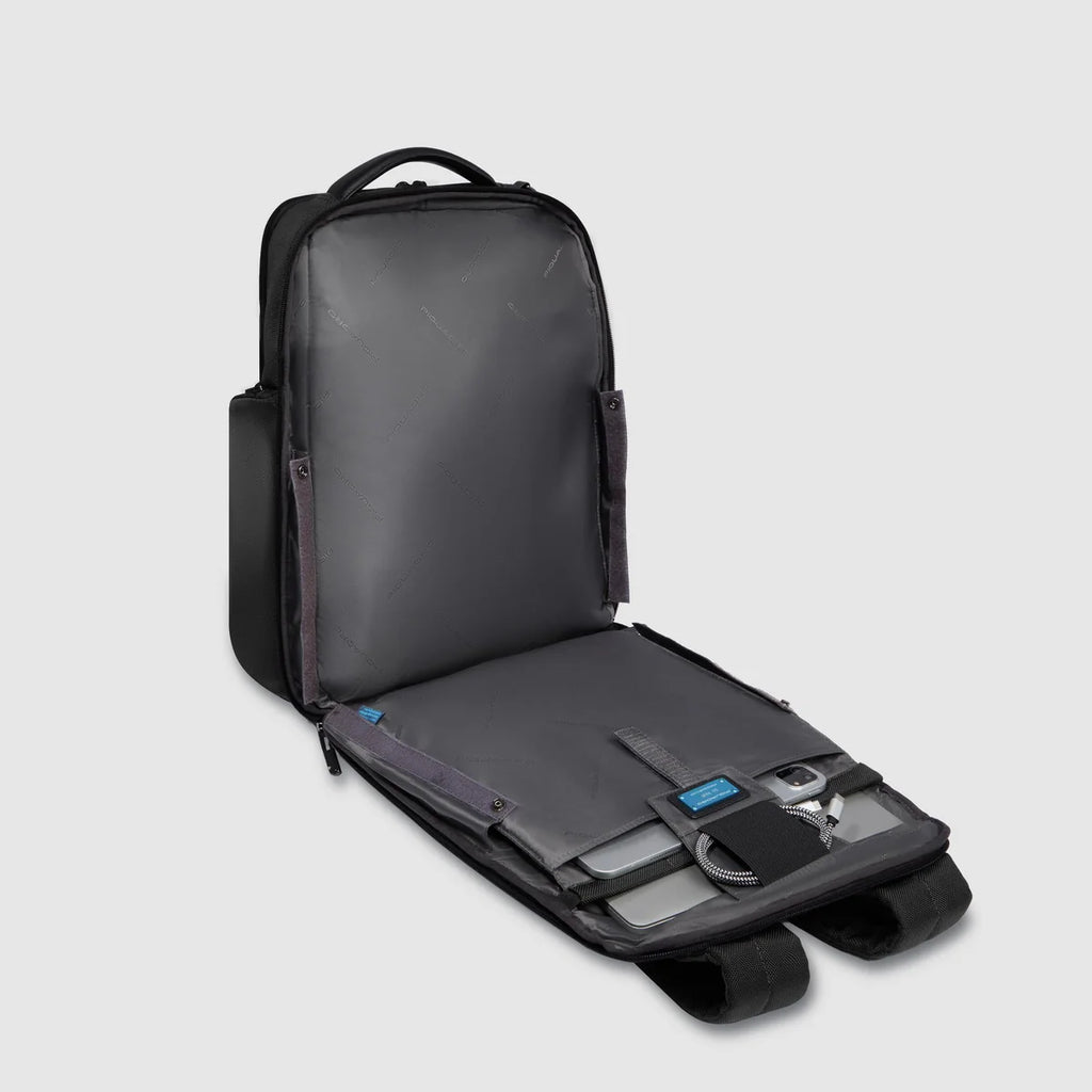Zaino porta pc 15.6 in tessuto riciclato e pelle - Qshops (Piquadro)