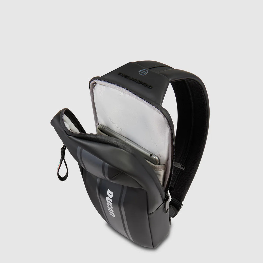 Zaino monospalla uomo "Piquadro x Ducati" Nero - Qshops (Piquadro)
