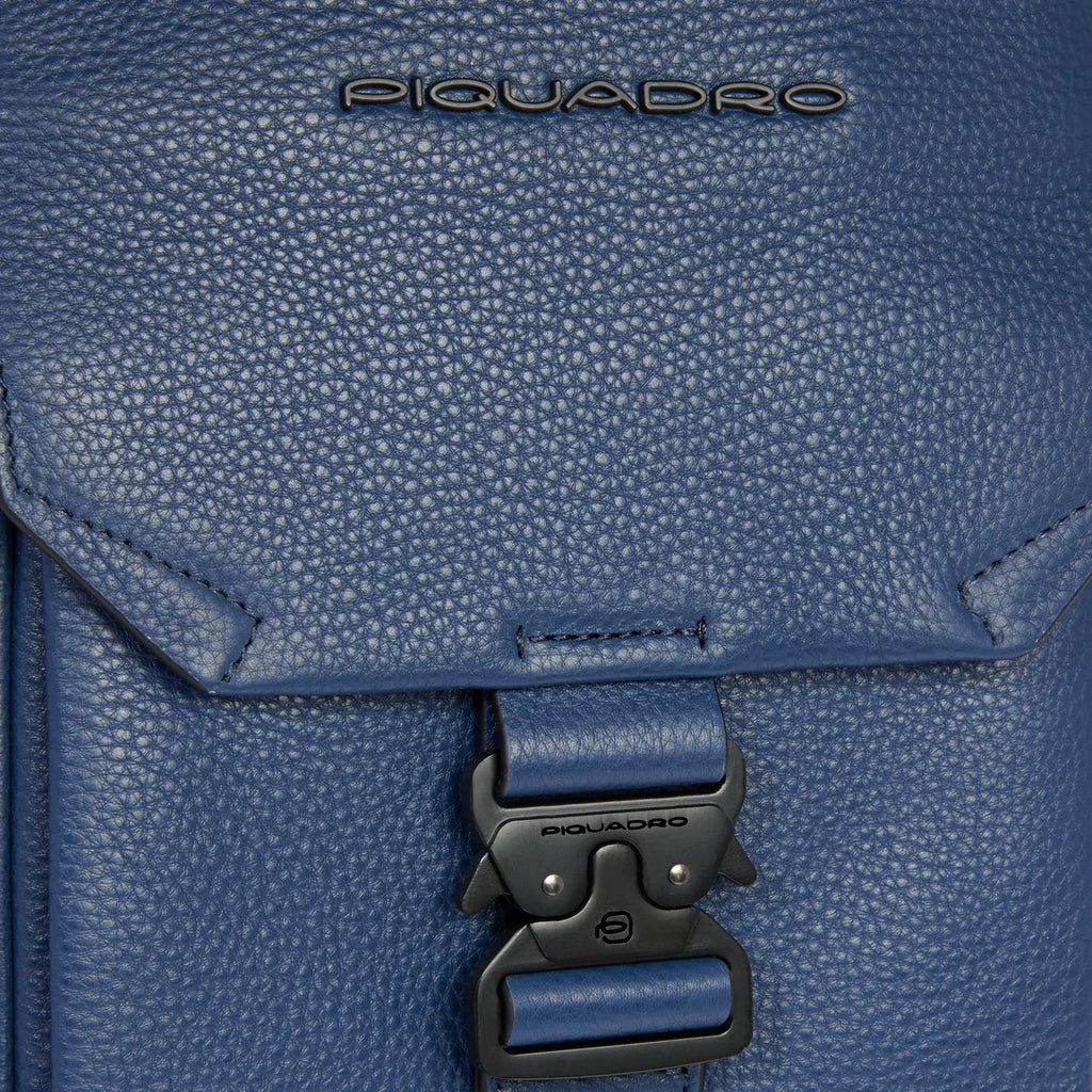 Zaino monospalla uomo porta iPad Mini Blu - Qshops (Piquadro)