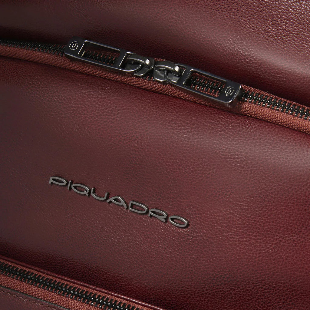 Zaino uomo porta pc 14" personalizzabile Marrone - Qshops (Piquadro)