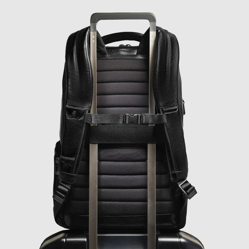 Zaino uomo porta pc 15.6" personalizzabile Nero - Qshops (Piquadro)