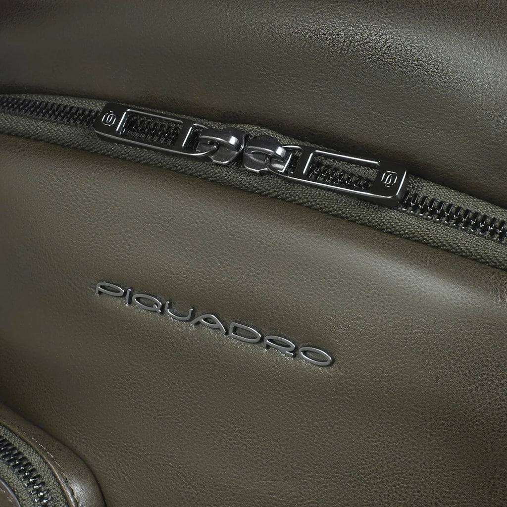 Zaino uomo porta pc 15.6" personalizzabile Verde - Qshops (Piquadro)