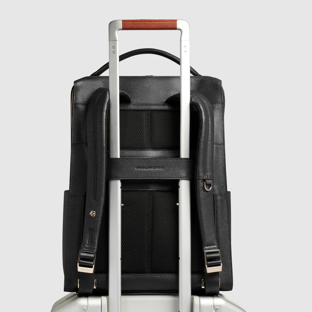 Zaino donna porta pc 15.6" Nero - Qshops (Piquadro)