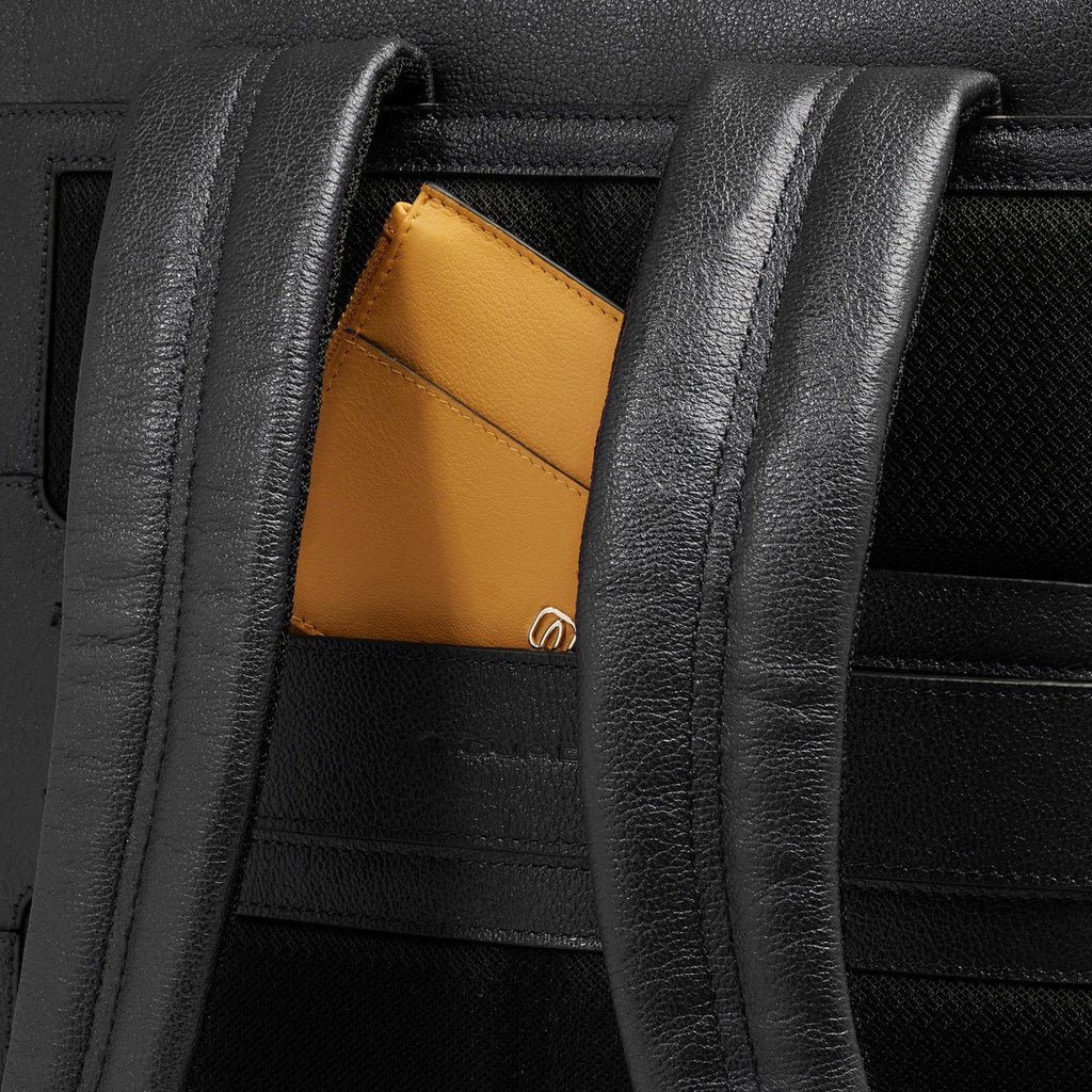 Zaino donna porta pc 15.6" Nero - Qshops (Piquadro)