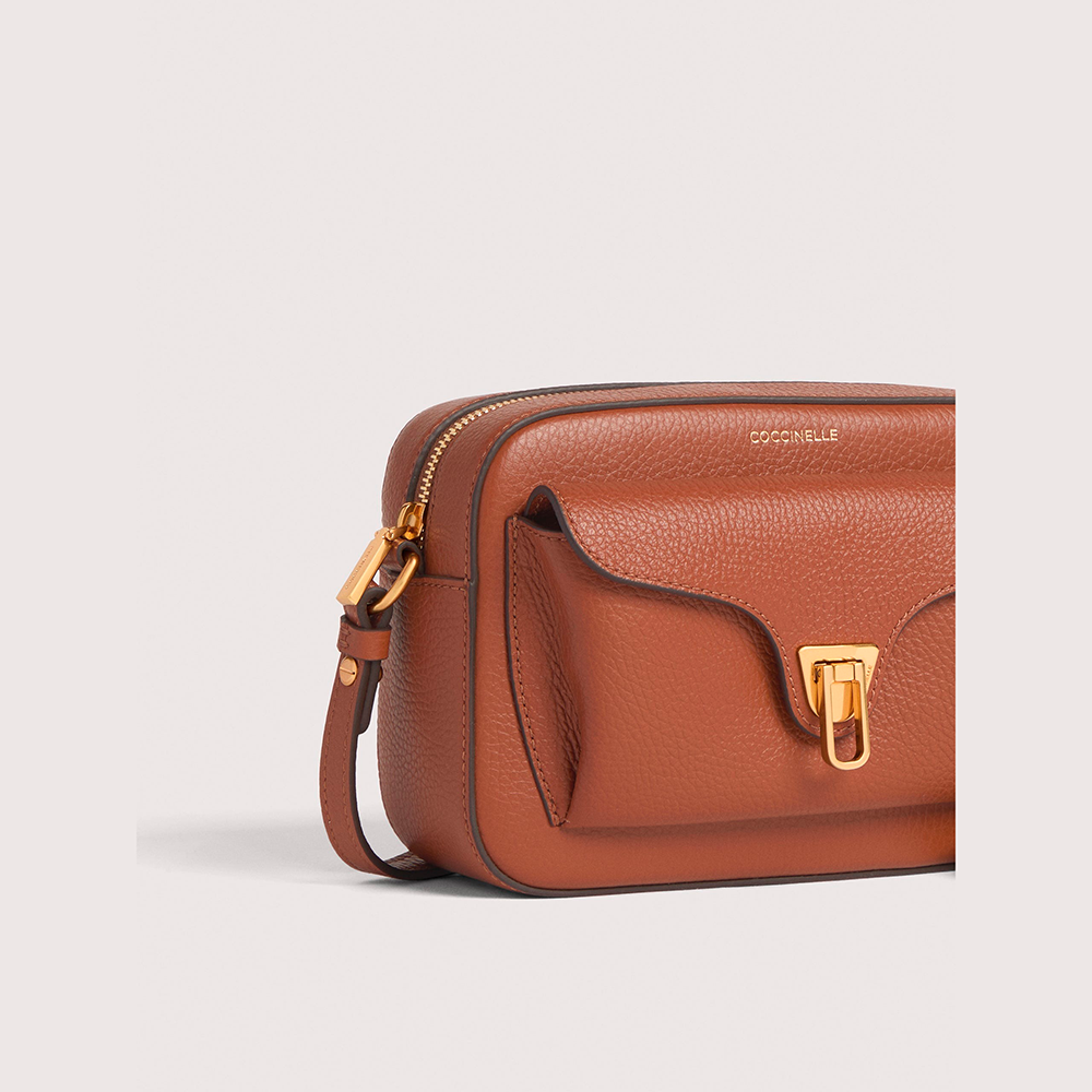 Coccinelle Beat Soft Small Cognac - Qshops (Coccinelle)