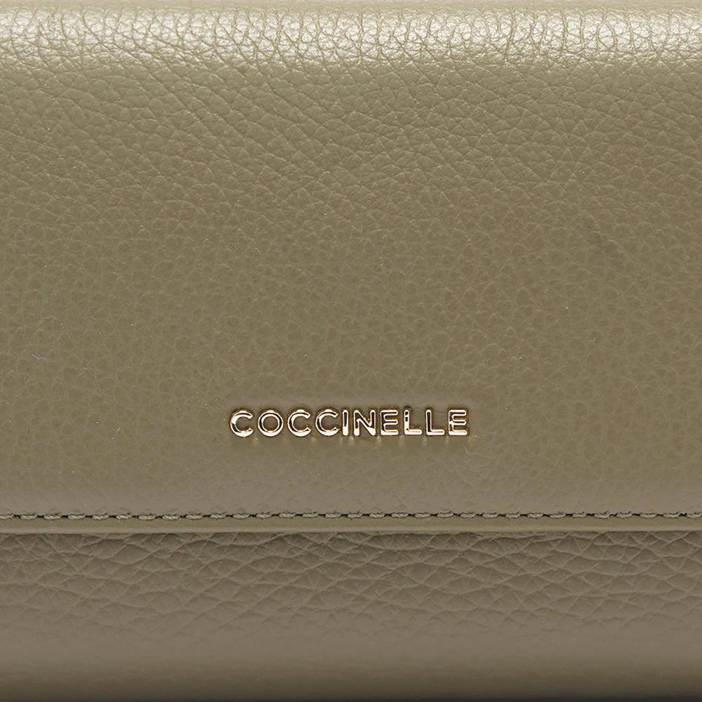 Metallic Soft Green - Qshops (Coccinelle)