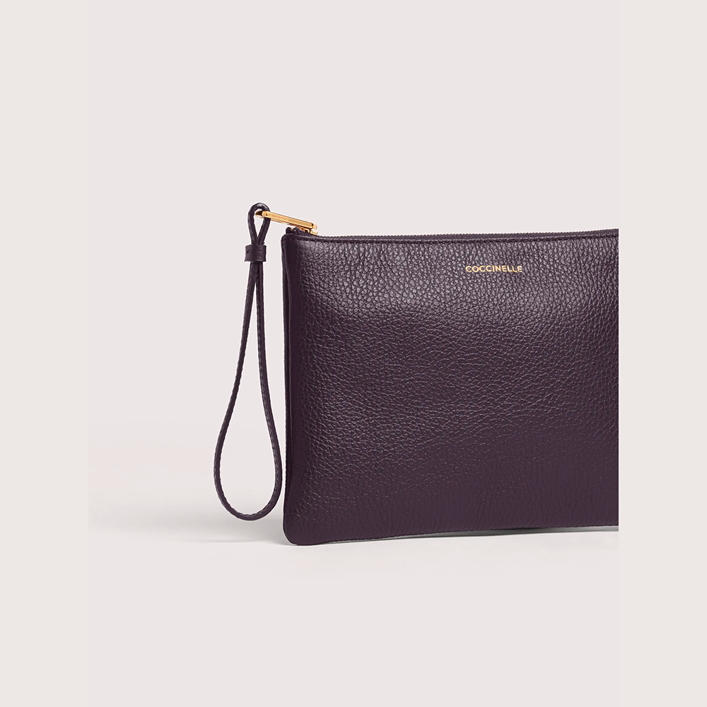 Coccinelle Alias Medium Prune - Qshops (Coccinelle)