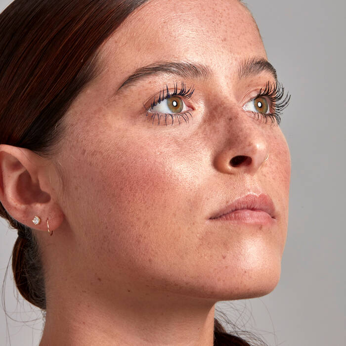 Mascara Volumizzante e Allungante On The Rise - Qshops (NYX)