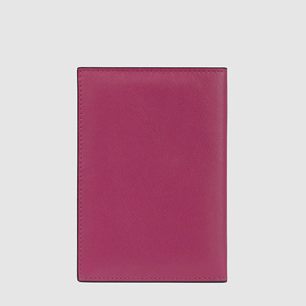 Women's passport holder with credit card facility Rosso - Qshops (Piquadro)