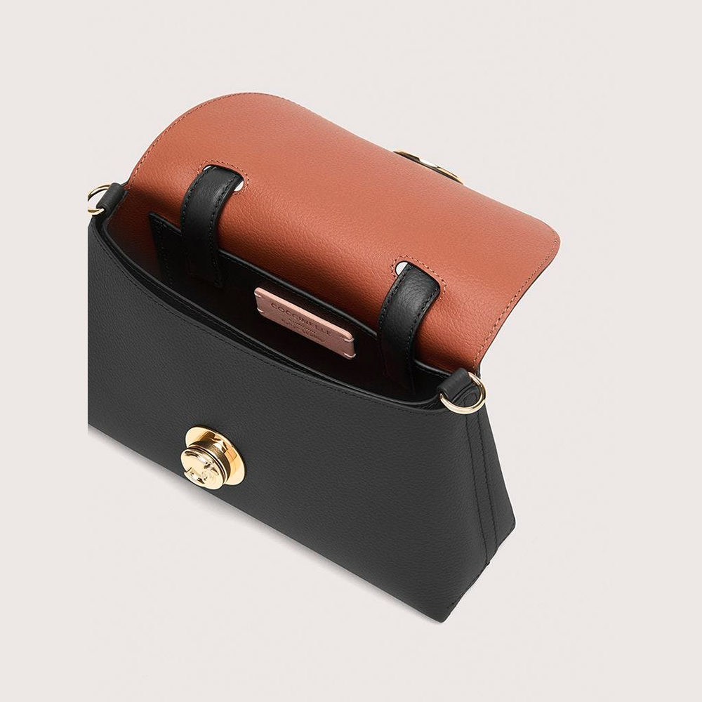 Coccinelle Nikla Small Noir Cognac - Qshops (Coccinelle)